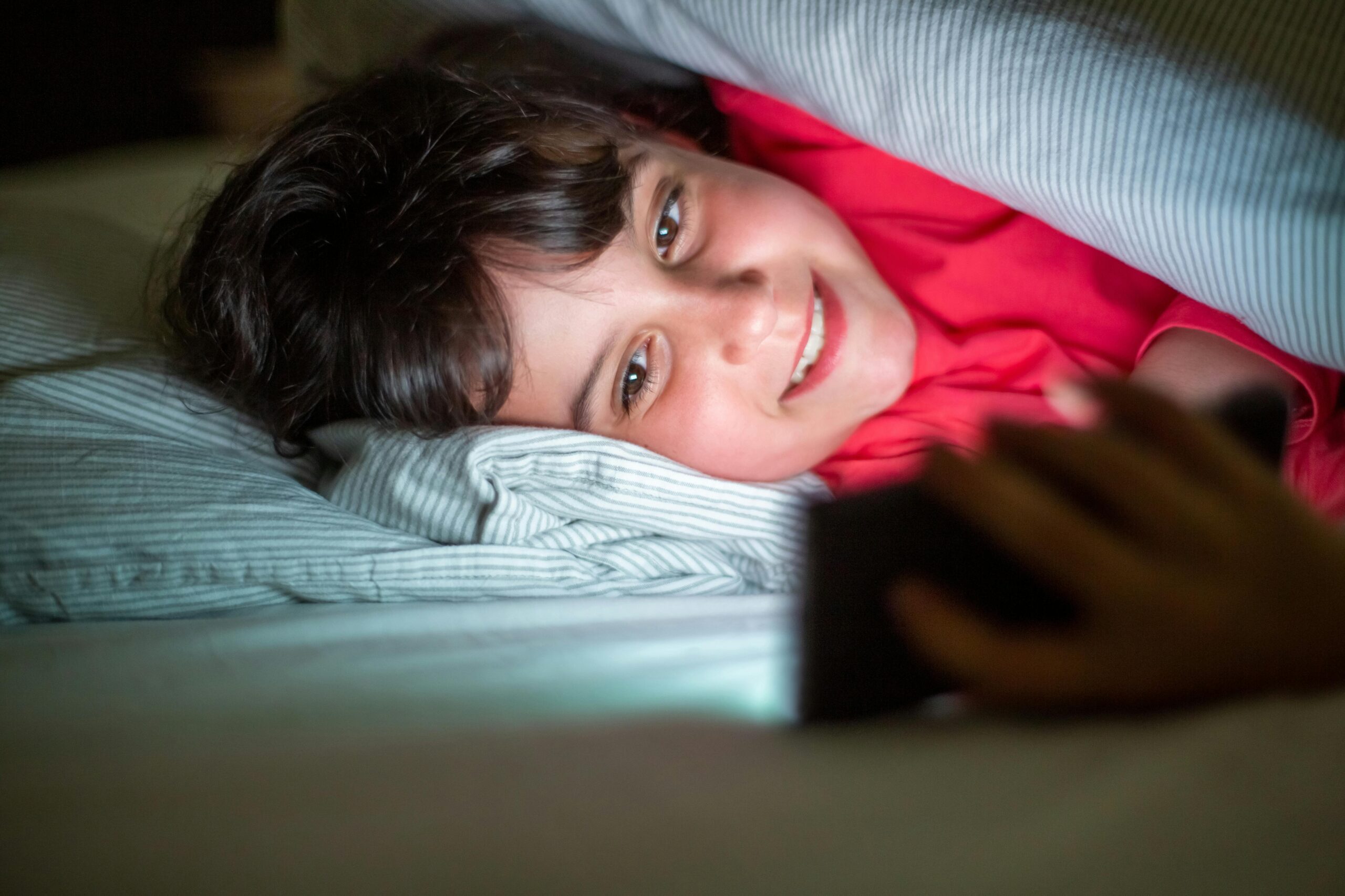 How to Control Screen Time for Focused Kids
